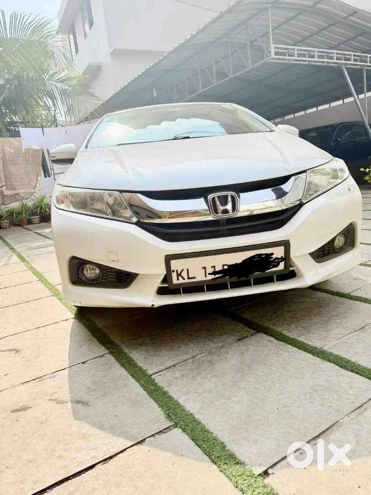 Honda City 2015 Petrol 128000 Km Driven