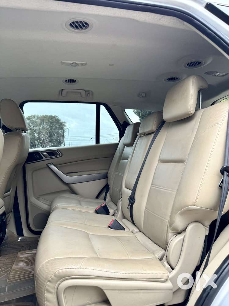 Ford Endeavour 2.2 Trend At 4x2, 2016, Diesel