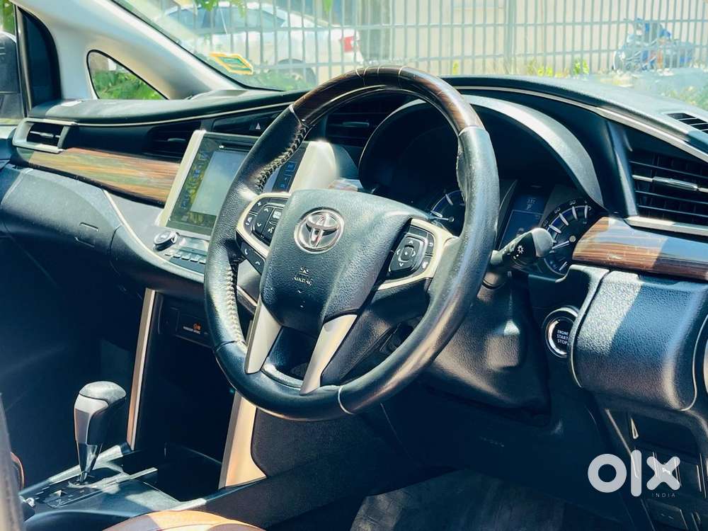 Toyota Innova Crysta 2.8 Z, 2017, Diesel