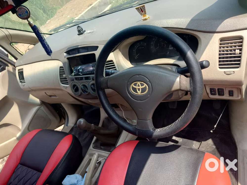 Toyota Innova 2007 Diesel 400000 Km Driven