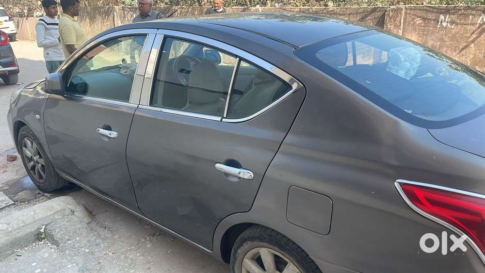 Nissan Sunny Petrol Manual 2011