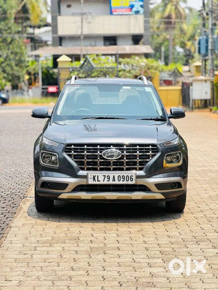 Hyundai Venue 1.2 S Plus, 2021, Petrol