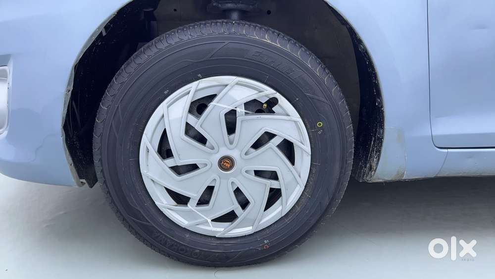 Maruti Suzuki Swift Dzire 1.3 Vxi, 2013, Petrol