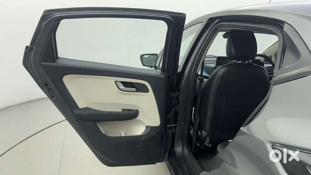 Tata Altroz Xz, 2021, Petrol