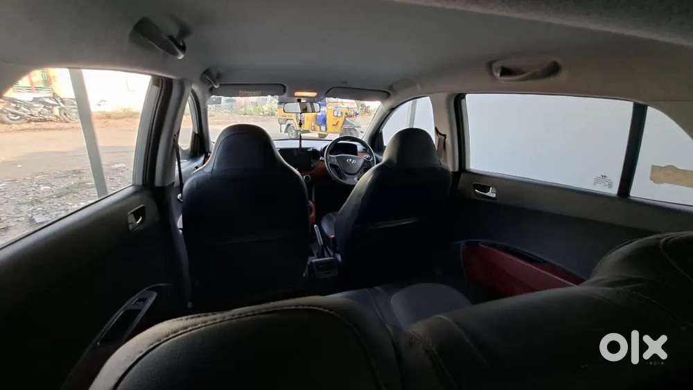 Hyundai Grand I10 2016 Petrol 19500 Km Driven
