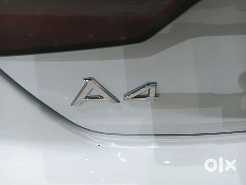 Audi A4 2.0 Technology 40 Tfsi, 2024, Petrol