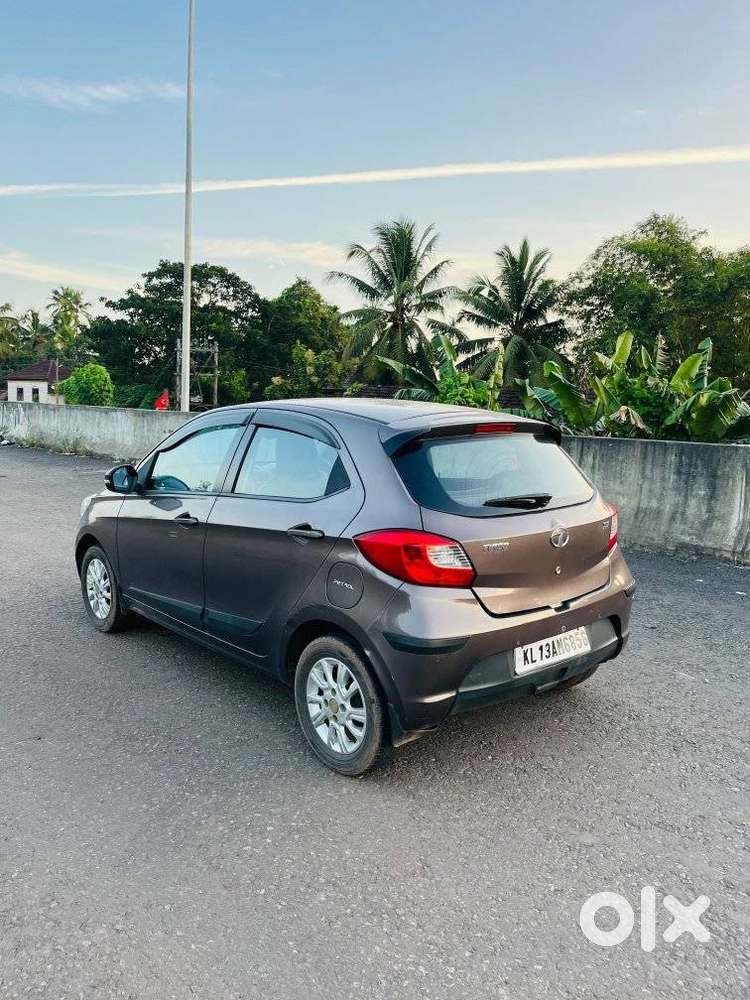 Tata Tiago 1.2 Revotron Xza, 2018, Petrol