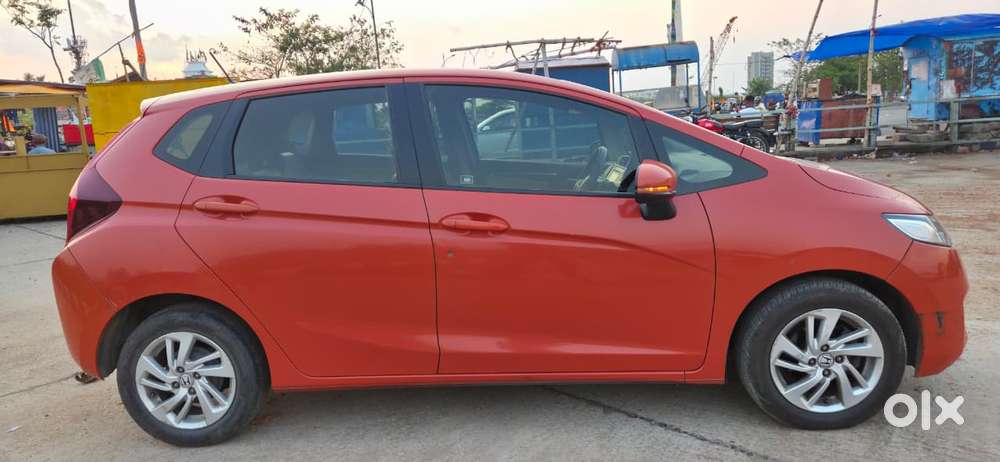 Honda Jazz V Cvt, 2015, Petrol