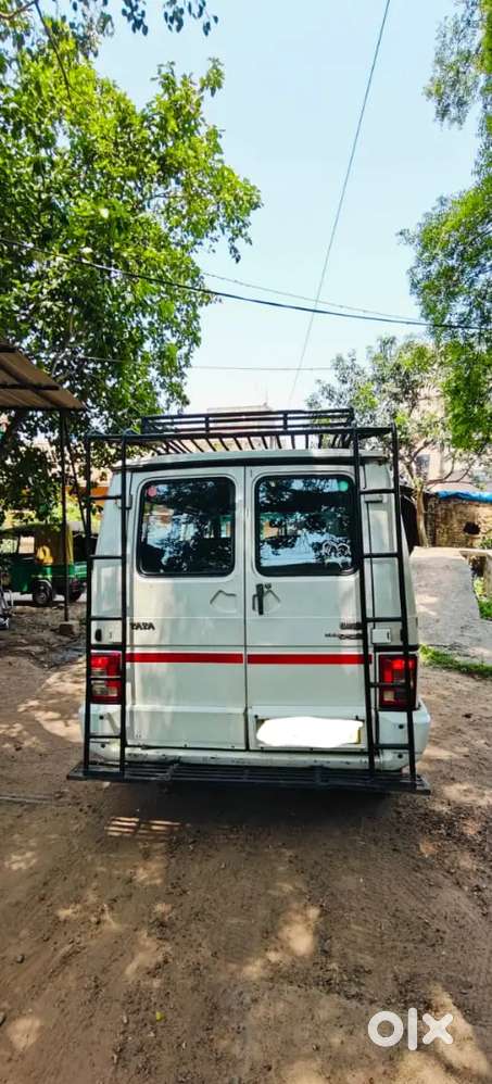 Tata Winger Deluxe 2020