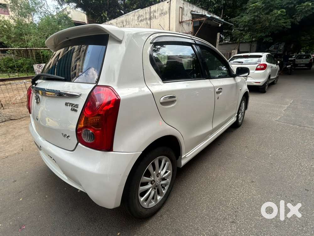 Toyota Etios Petrol Manual 2012