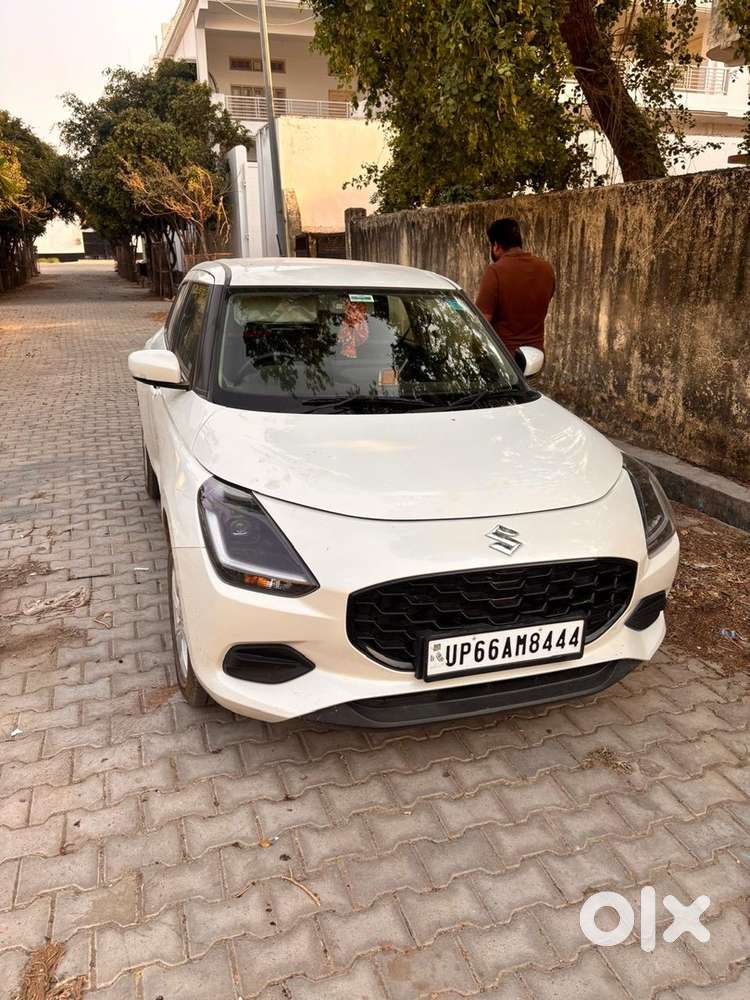 Maruti Suzuki Swift Zxi 2025