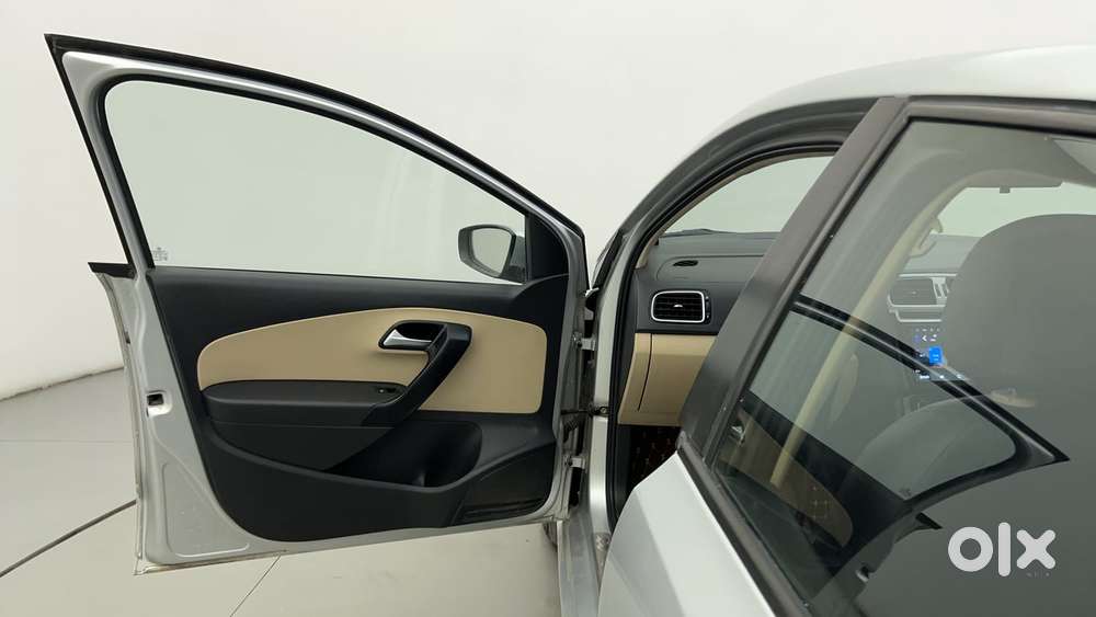 Volkswagen Polo 2009-2013 Petrol Highline 1.2l, 2017, Petrol
