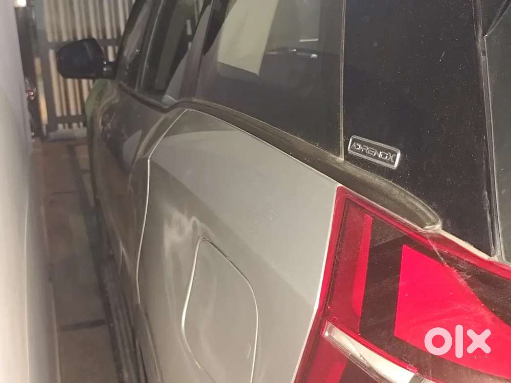 Mahindra Xuv700 2022 Diesel Well Maintained