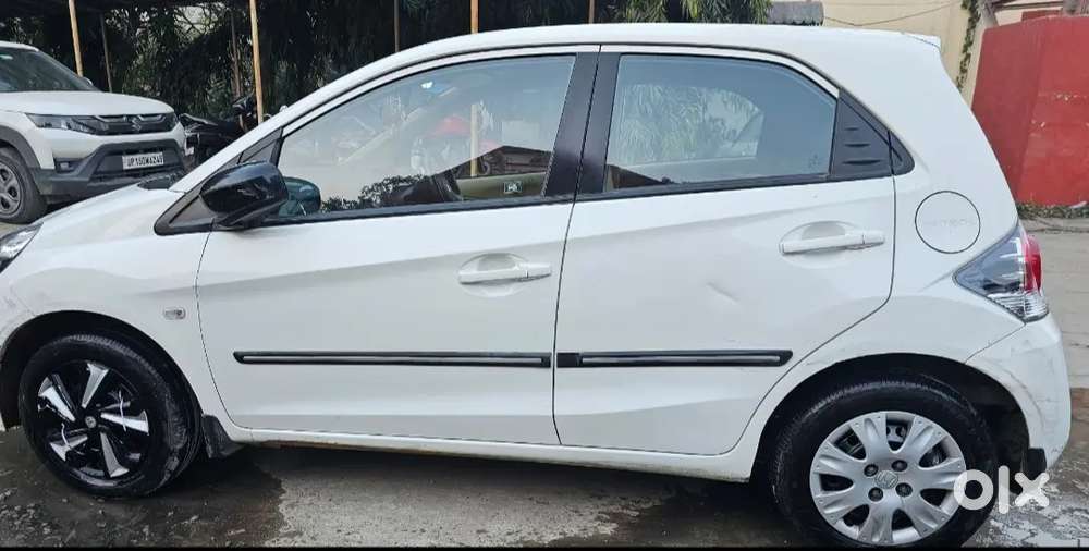 Honda Brio 2013 Petrol Smt