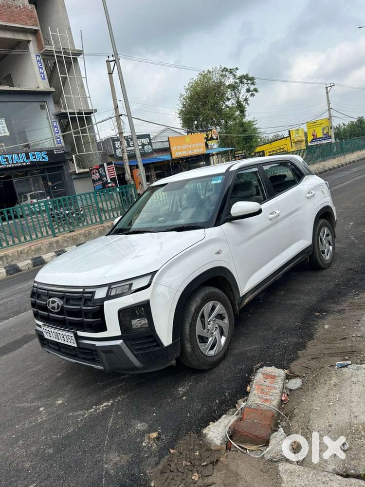 Hyundai Creta 2024 Petrol Well Maintained