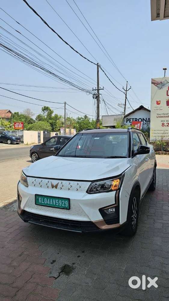 Mahindra Xuv400 Ev El Fast Charger, 2023, Electric
