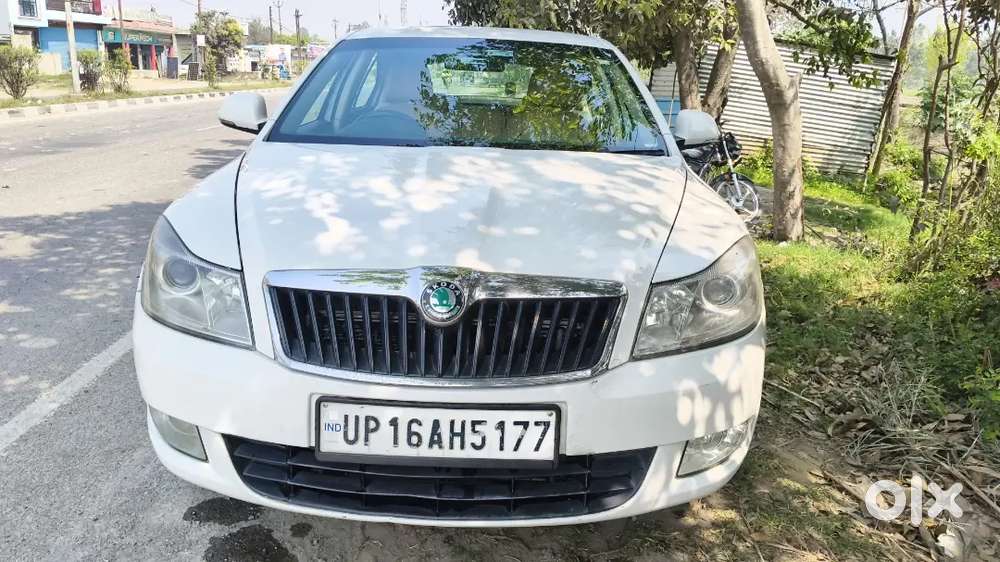 Skoda Laura 2012