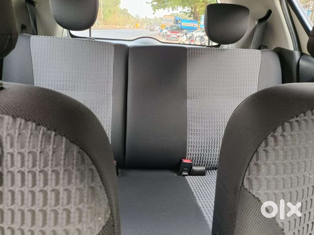 Maruti Suzuki Ritz Vxi, 2014, Petrol