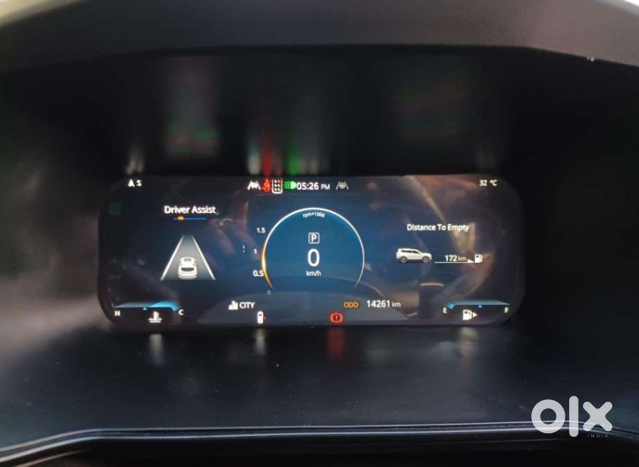 Tata Safari Accomplished Plus 6 Str Dark Edition At, 2024, Diesel