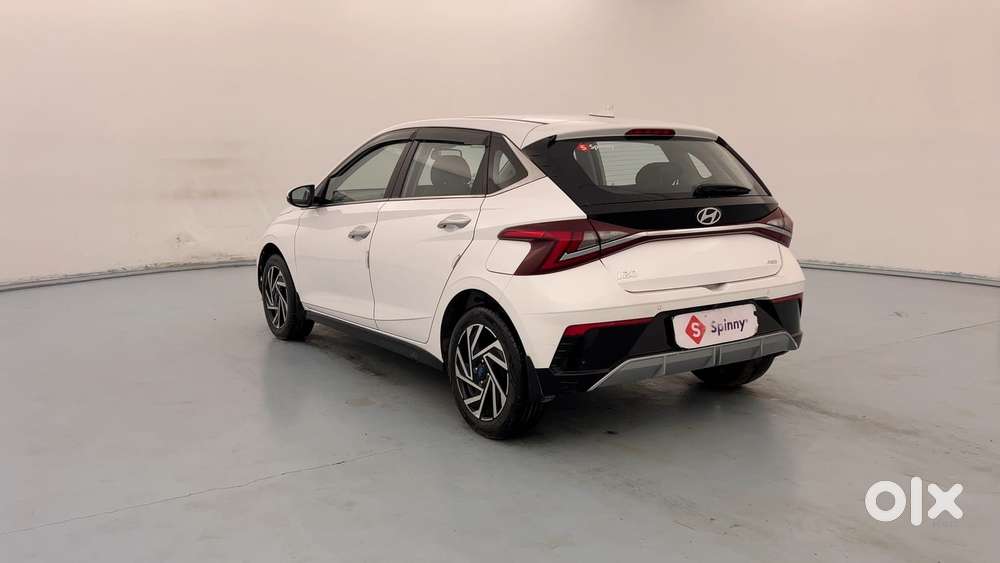 Hyundai New I20 1.2 Asta (o) Ivt, 2024, Petrol