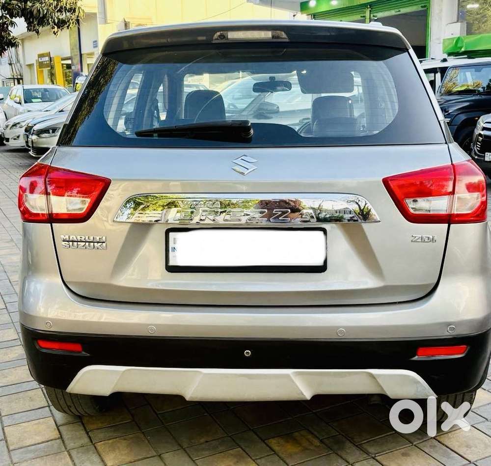 Maruti Suzuki Vitara Brezza Zdi+ Dual Tone Mt, 2016, Diesel