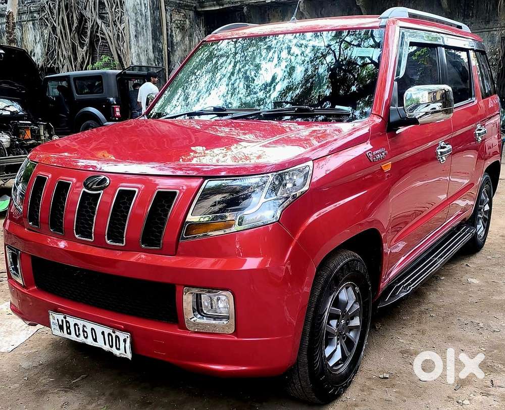 Mahindra Tuv 300 T10, 2018, Diesel