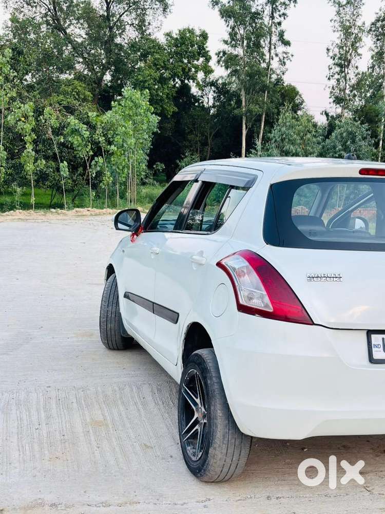 Maruti Suzuki Swift 2016