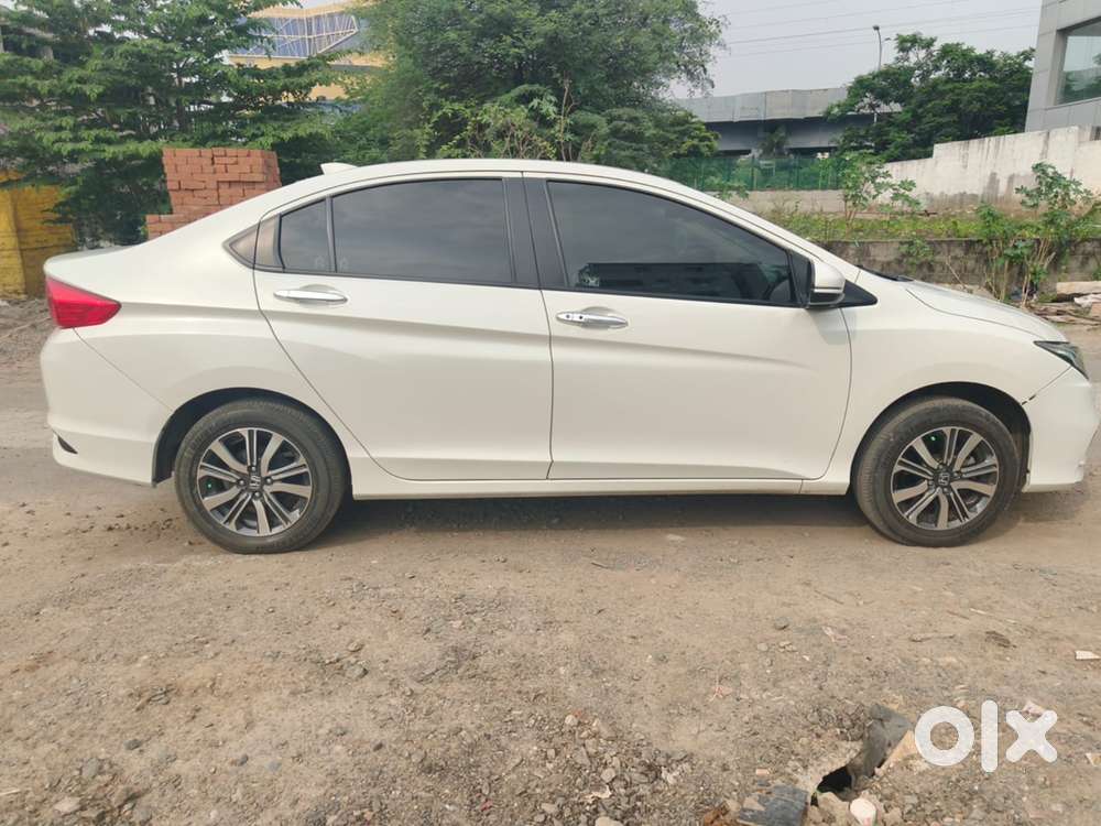 Honda City V Mt Exclusive, 2022, Petrol