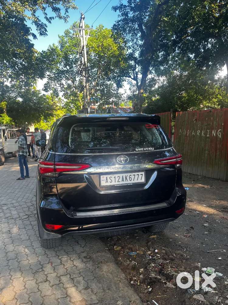Toyota Fortuner Leader 2024