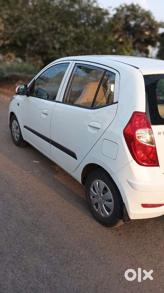 Hyundai I10 2011 Petrol&cng Well Maintained