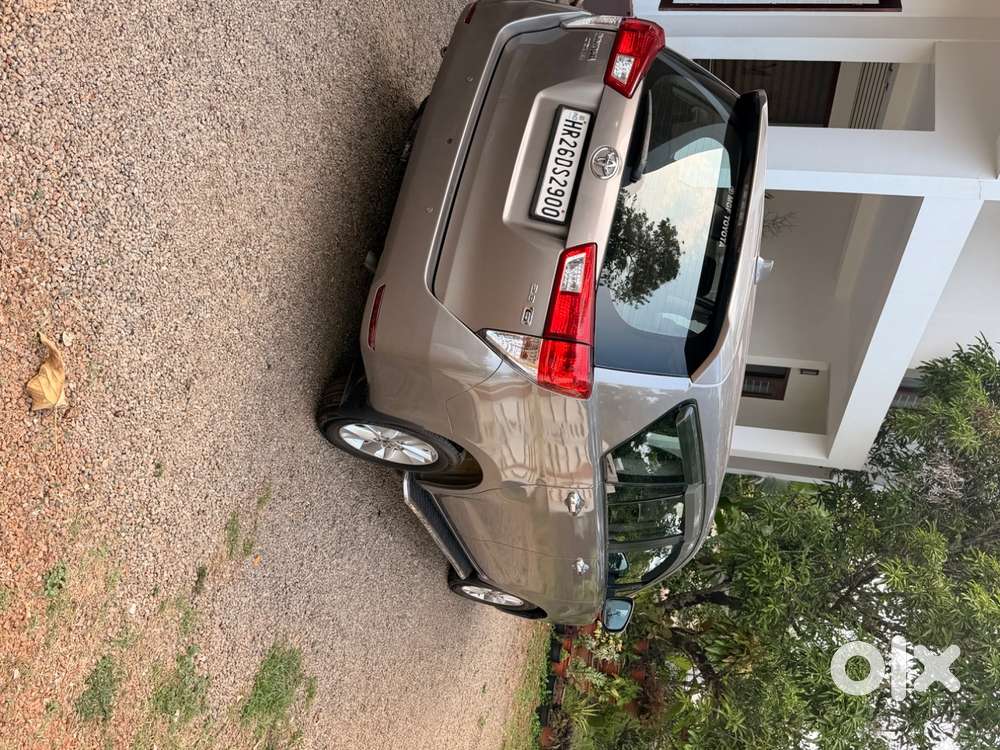 Toyota Innova Crysta 2018 Automatic