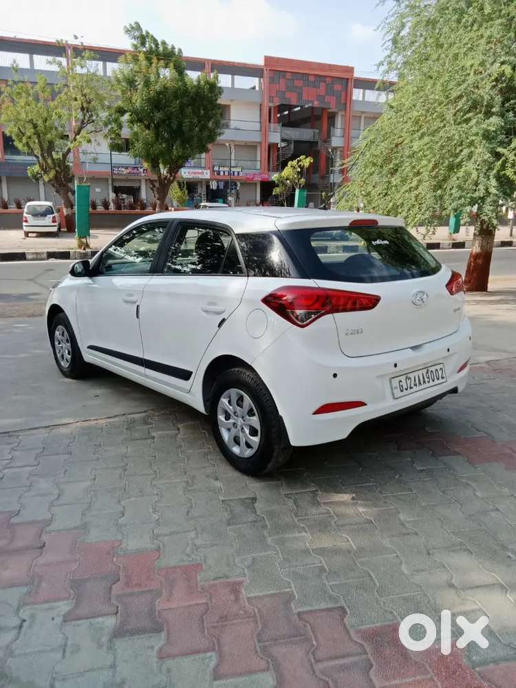 Hyundai Elite I20 2017 Petrol 48000 Km Driven