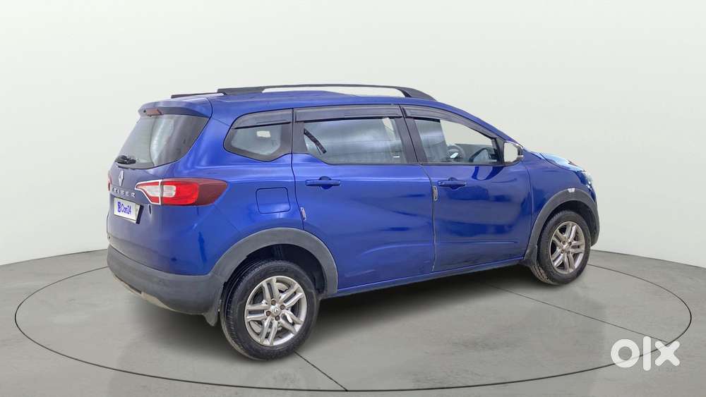 Renault Triber Rxz, 2021, Petrol