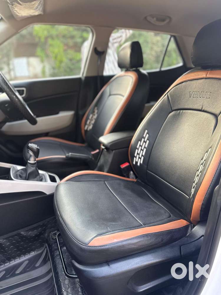 Hyundai Venue 1.5 S (o) Crdi, 2023, Diesel