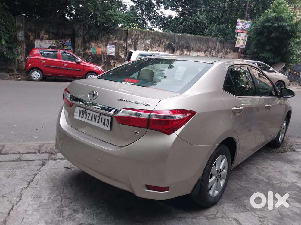Toyota Corolla Altis 1.8 G, 2015, Petrol