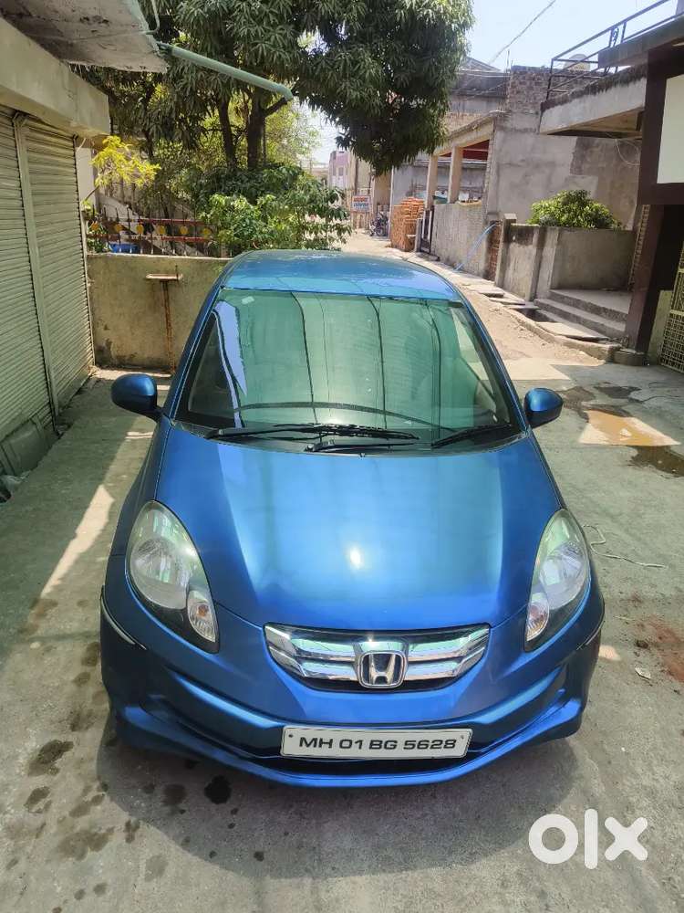 Honda Amaze Top Model- Child Ac-tyre 90%