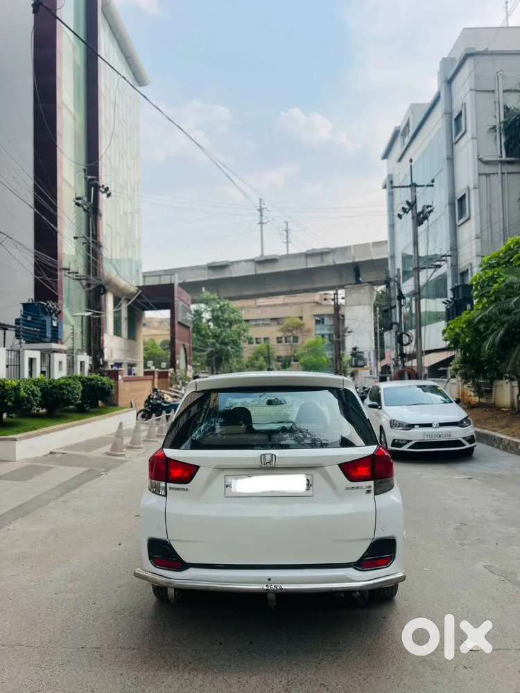 Honda Mobilio 2015 Diesel 120532 Km Driven