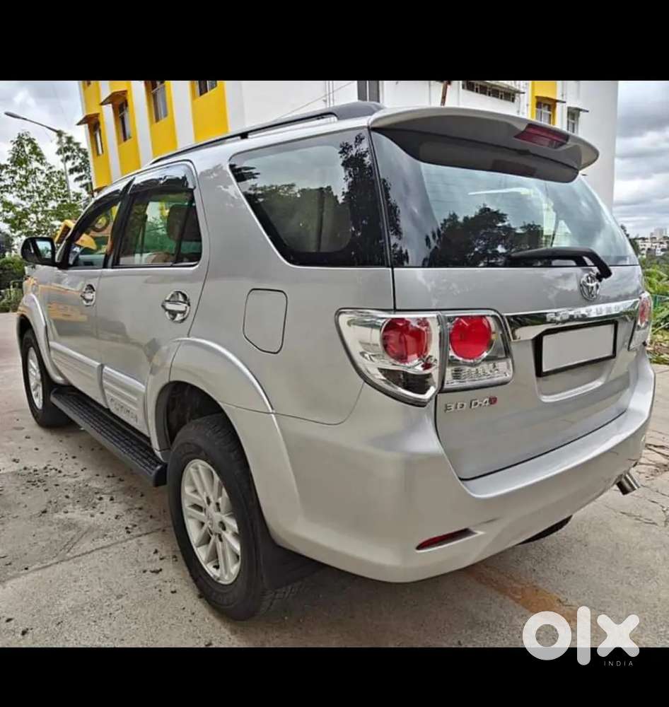Toyota Fortuner 2012 Diesel 90000 Km Driven