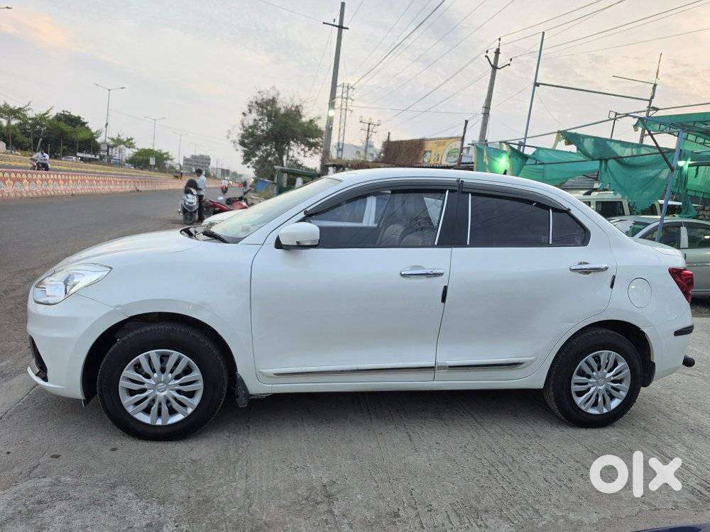 Maruti Suzuki Swift Dzire Vxi Optional, 2022, Petrol