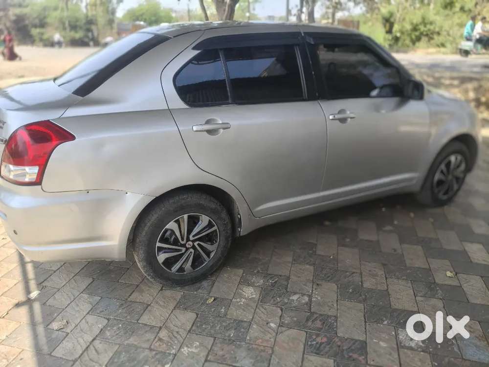 Maruti Suzuki Swift Dzire 2009 Petrol 135000 Km Driven