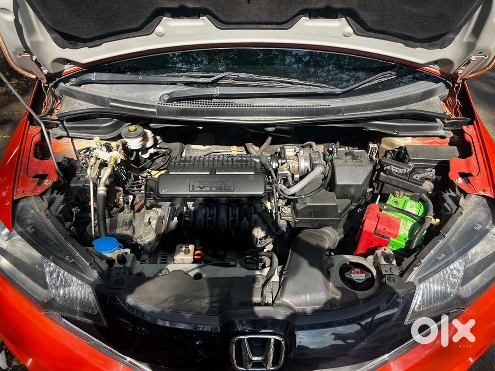 Honda Jazz V Cvt, 2015, Petrol