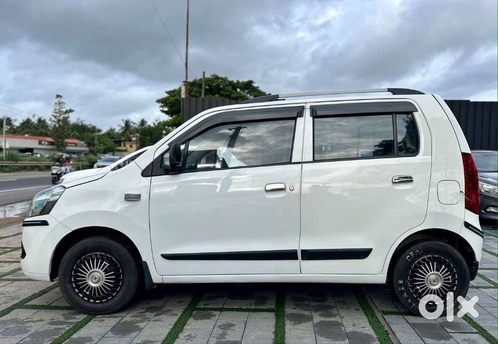 Maruti Suzuki Wagon R Lxi, 2010, Petrol
