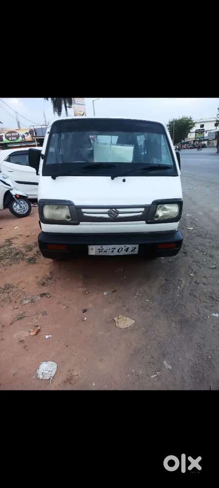 Maruti Suzuki Omni 2011 Petrol