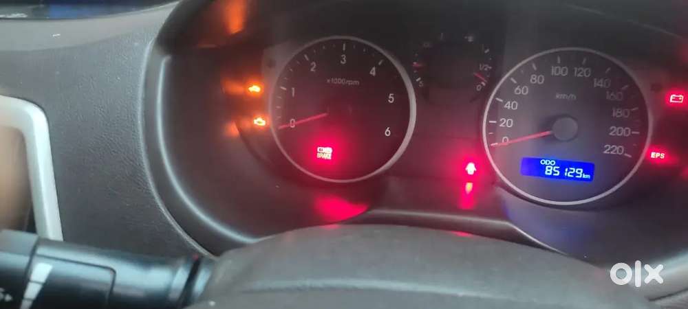 Hyundai I20 Magna Sportz 2011 With 85000 Km Driven
