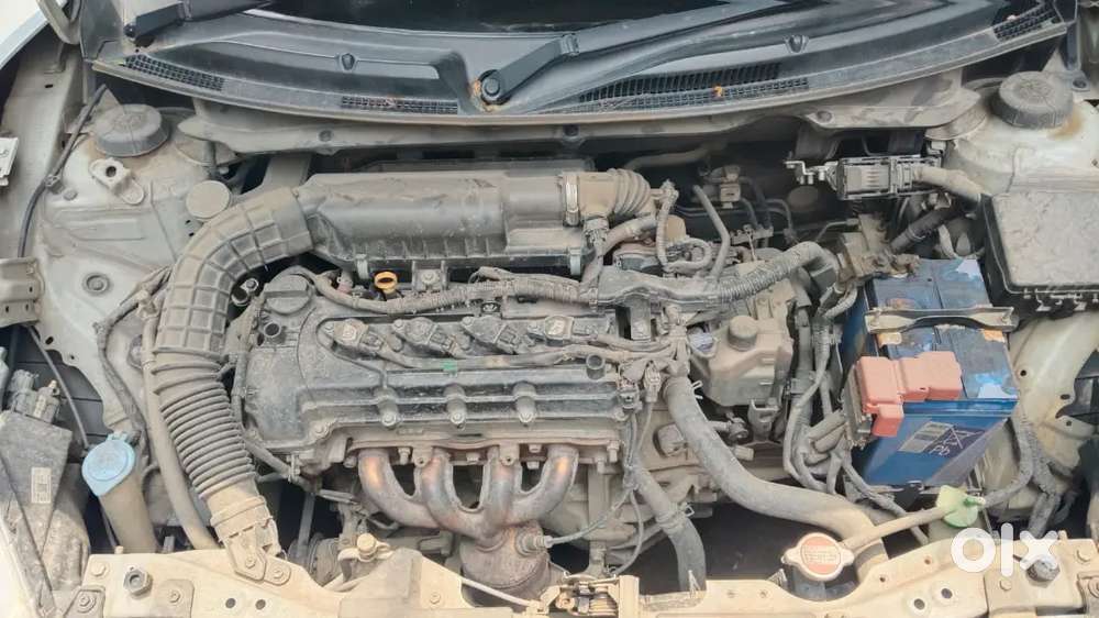 Well-maintained Maruti Swift Vxi Petrol - [103559] Driven,