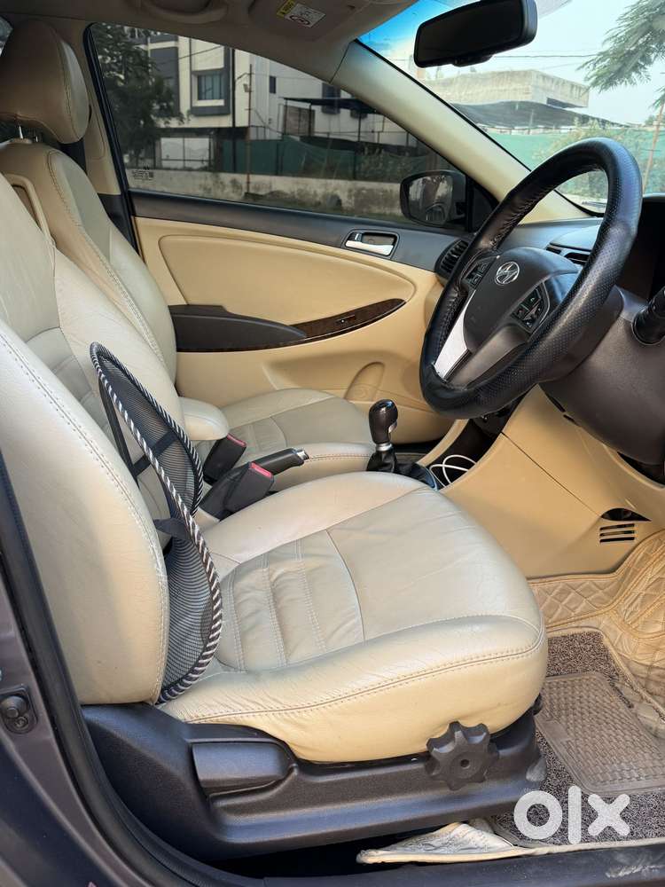 Hyundai Verna 1.6 Sx (o) Crdi, 2015, Diesel