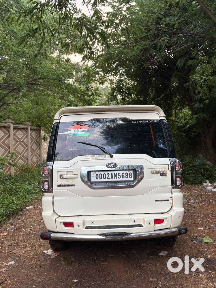 Mahindra Scorpio S10, 2017, Diesel