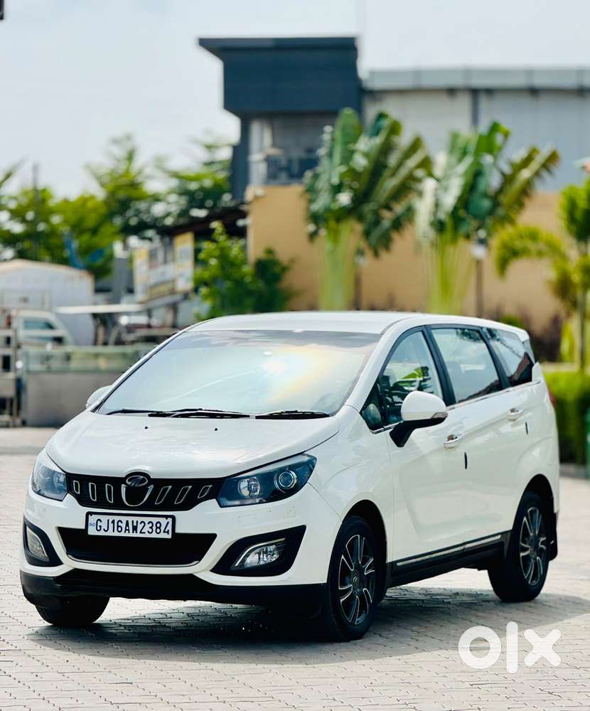Mahindra Marazzo, 2023, Diesel