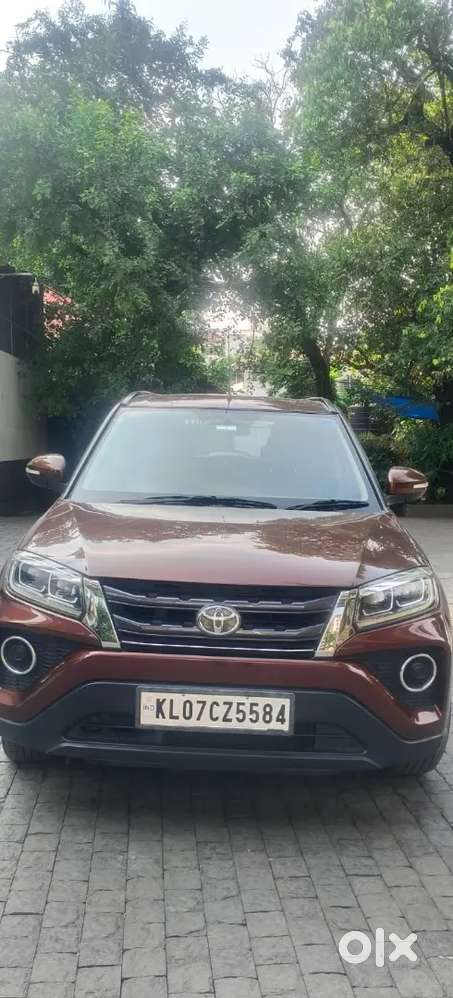 Toyota Urban Cruiser 2022 Petrol 33000 Km Driven