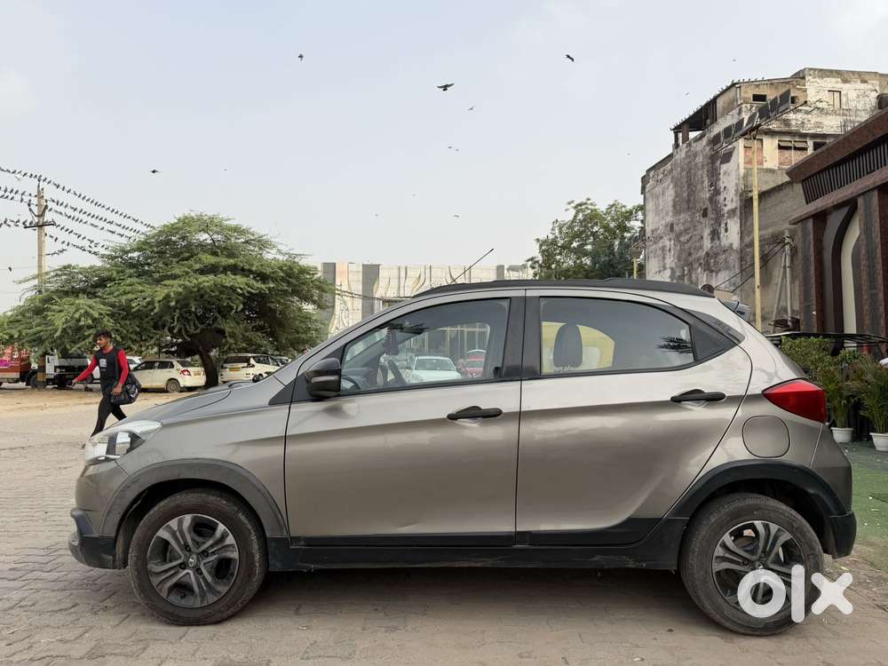 Tata Tiago Xz Opt, 2018, Petrol